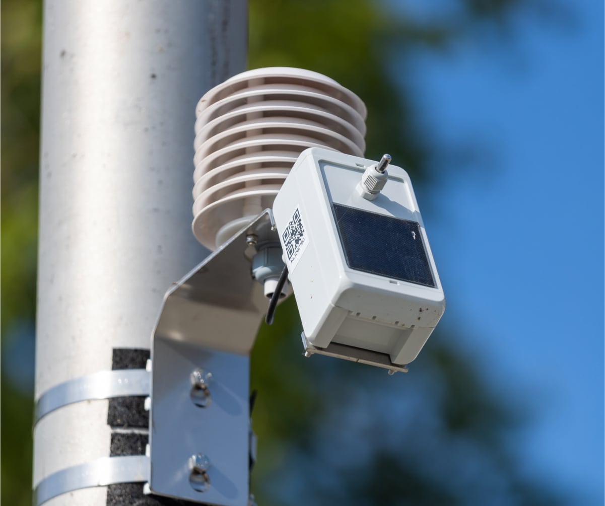 Sensor zur Erfassung der Temperatur an einer Säule